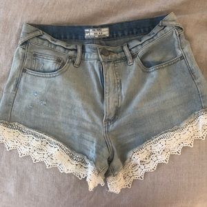 FP Light Wash Denim Shorts w/ Lace Trim